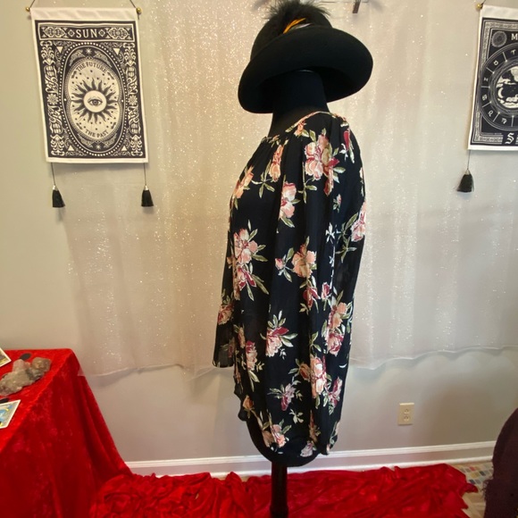 Large Chaps Floral Button Up Blouse Top - Picture 3 of 8